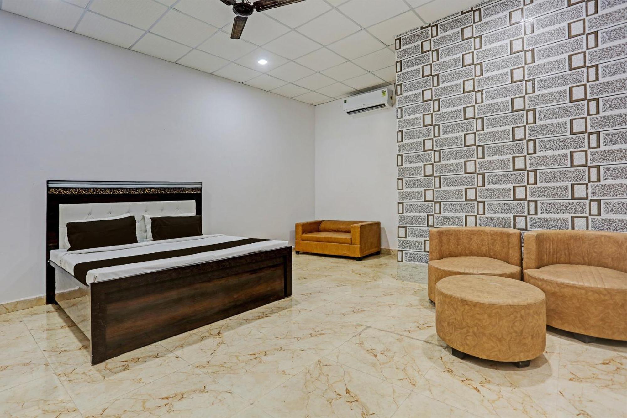 Hotel O Murliwala Wedding Palace And Resort Samalkha Exterior foto