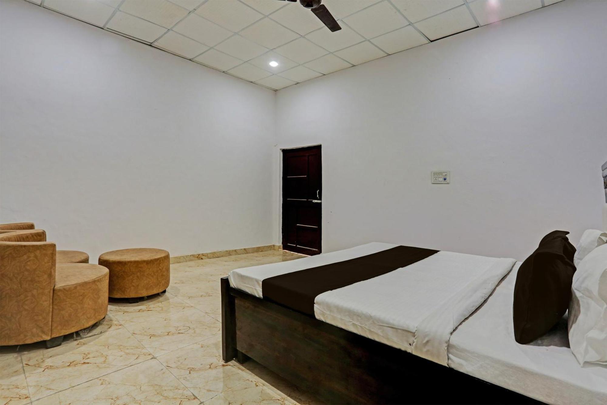 Hotel O Murliwala Wedding Palace And Resort Samalkha Exterior foto